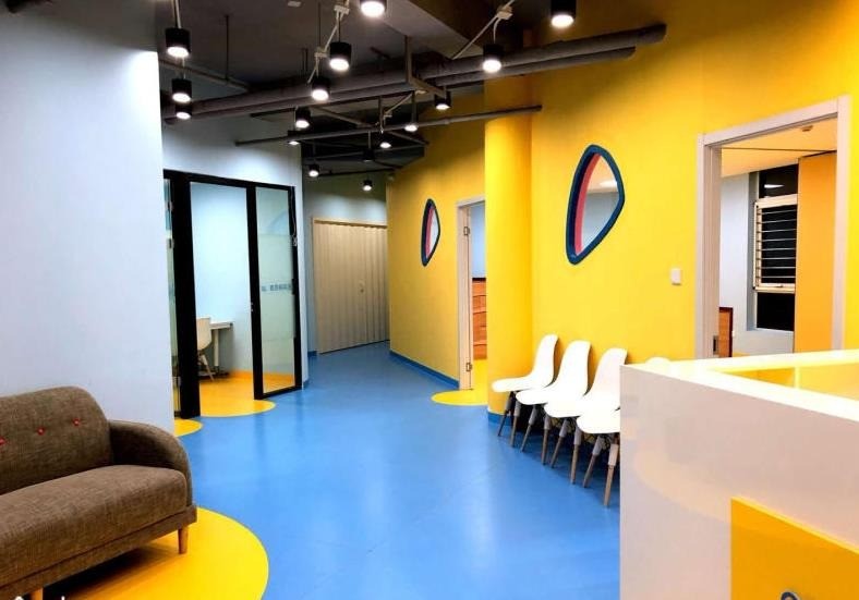 麦思顿少儿英语